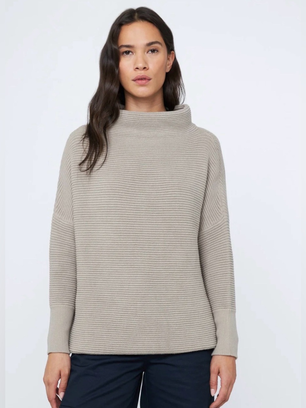 Monk & Lou Kinley Pullover Tunic in Colour Sand Gray Size Small